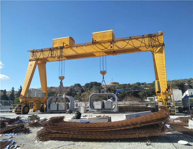 Rubber Tyre Double Beam Gantry Crane